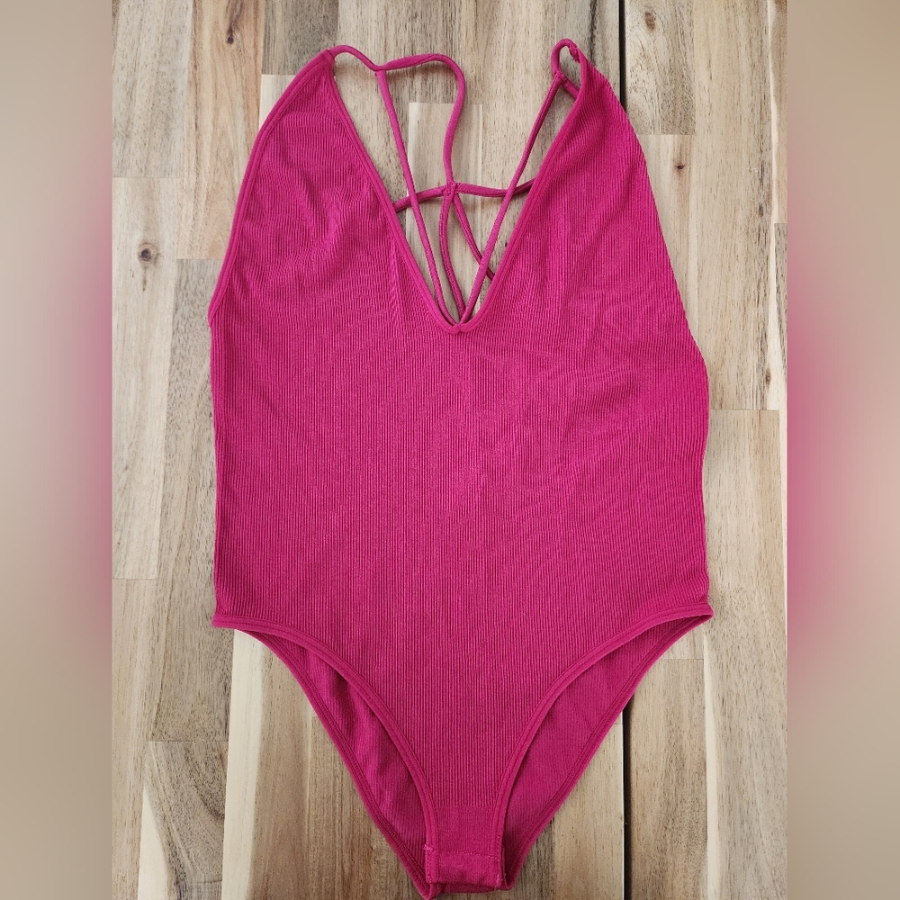 Chocolate Ribbed Bodysuit Pink Women’s small S‎